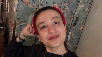 Melike Şahin makyajsız