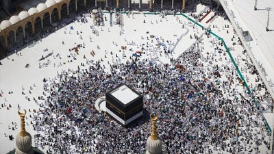 Kabe, 601 metrelik Kraliyet Saat Kulesi'nden görüntülendi