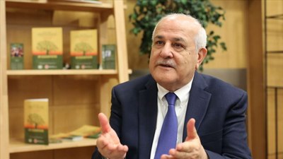 Filistin'in BM Temsilcisi 9 çocuğunu kaybeden Filistinli anneden bahsederken gözyaşlarına boğuldu