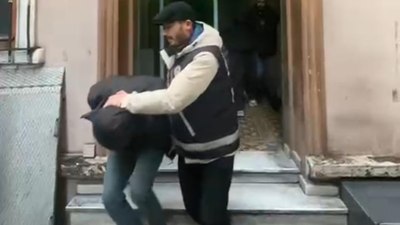 İstanbul'da 'borcunu sileceğiz' yalanıyla alıkonulup darbedildi