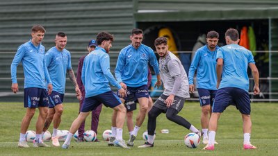 Trabzonspor, Antalya'ya genç oyuncularıyla gitti