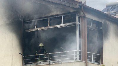 Karaman'da boşandığı eşine kızıp evini yaktı