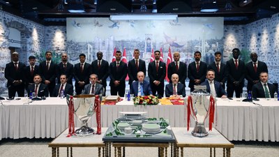 Cumhurbaşkanı Erdoğan, Galatasaray'a Şampiyonlar Ligi'nde başarı diledi