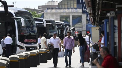 Bayram öncesi otobüs biletlerinin yüzde 100'e yakını tükendi