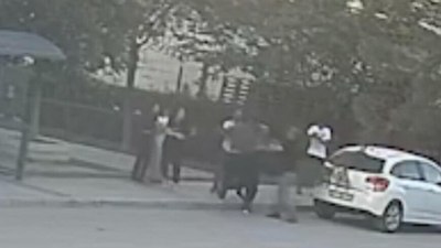 İzmir'de komşuların kavgası kamerada: 4 şüpheli tutuklandı