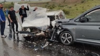 Ankara’da iki otomobil çarpıştı: 1 ölü, 1 yaralı
