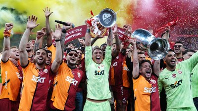 Galatasaray, sezonu çifte kupa mutluluğuyla tamamladı