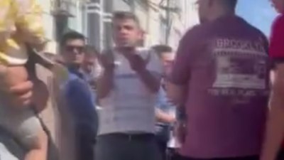 Bahçelievler'de pazarda yer kavgası çıktı