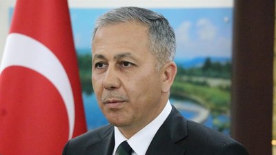 Yerlikaya: Depremde 14 yaşındaki kızımız hayatını kaybetti