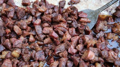 Pişirmeden bilin: Kavurmayı yumuşatan ipucu! Pamuk gibi yapıyor...