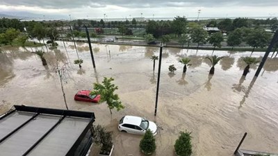 Trabzon'da sağanak: Bir kişi kayıp