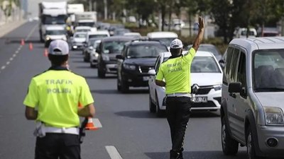 Sürücüler dikkat: O araçların trafiğe çıkışı yasaklandı! 3 gün sürecek