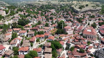 Köye gidemeyen buraya gaza bassın: İstanbul'a 4 saat! Hem tarih, hem doğa...