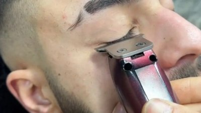 TikTok'ta yayılan kirpik kesme akımı, gözü tehdit ediyor