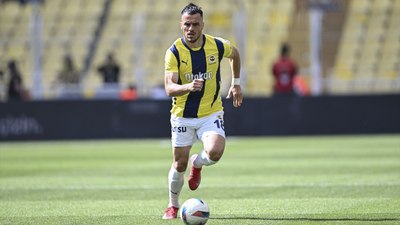 Filip Kostic resmen Fenerbahçe'den ayrıldı