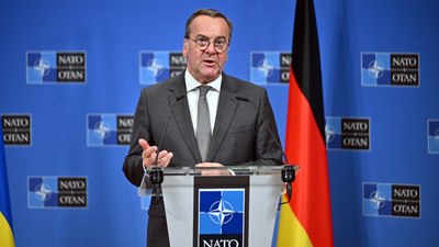 "NATO hedefi için 50-60 bin ek askere ihtiyaç var"