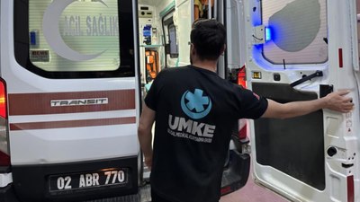 Adıyaman'da yola çıkan köpek, kazaya neden oldu: 4 yaralı