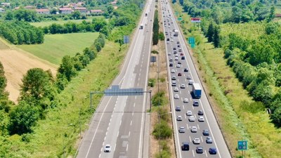 Anadolu Otoyolu'nda bayram tatili hareketliliği yaşanıyor