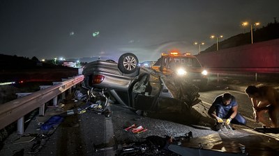İzmir'de feci kazada anne ve baba öldü