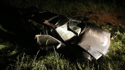 Tokat'ta devrilen otomobil hurdaya döndü: 6 yaralı