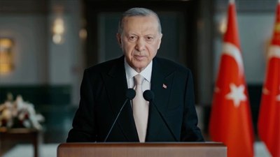 AK Parti teşkilatları ile bayramlaştı