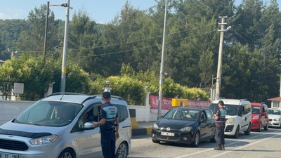 Marmaris ve Datça'ya 25 bin araç giriş yaptı