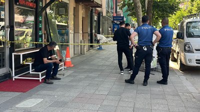 Kocaeli'de cadde ortasında başından vurularak öldürüldü