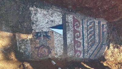 Kahramanmaraş'ta altyapı çalışmasında 1500 yıllık mozaik bulundu