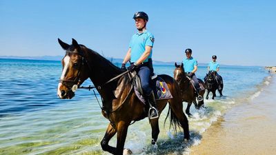 Balıkesir'de atlı jandarma devriyesi göreve başladı