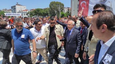 Kemal Kılıçdaroğlu, Ferdi Zeyrek'in cenaze namazına katıldı