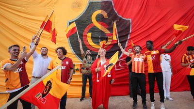 Galatasaray'ın şampiyonluğu Senegal'de coşkuyla kutlandı