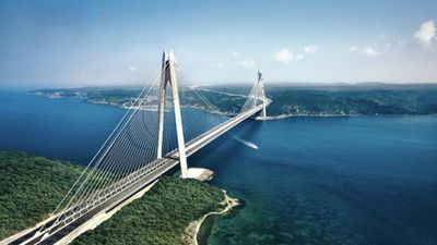 Yavuz Sultan Selim Köprüsü, yenilenebilir enerji kullanıyor