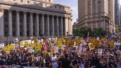 New York’ta düzensiz göçmen protestoları büyüyor: 65 gözaltı