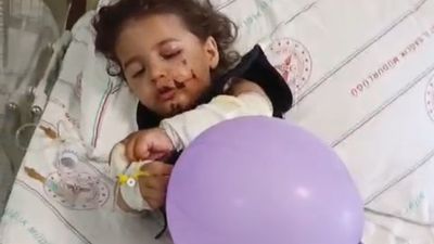 5. kattan otomobilin üzerine düşen Rabia'dan iyi haber