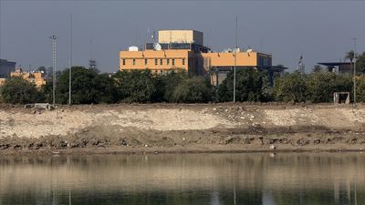 ABD, Bağdat'taki zorunlu olmayan personelini geri çekiyor