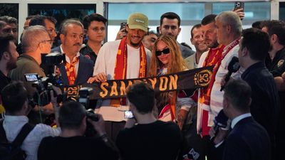 Leroy Sane, Galatasaray için İstanbul'a geldi