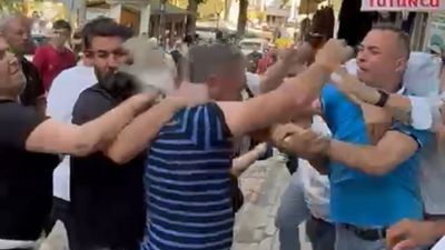 Ordu'da yıllar önce boşanan çift ve yakınları kavga etti