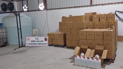İzmir'de 10 milyon liralık kaçak alkol operasyonu
