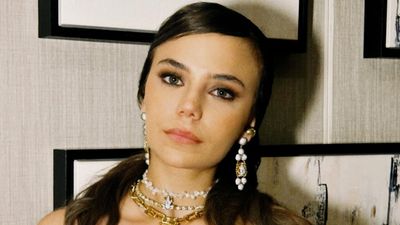Bahar Şahin saç rengini değiştirdi