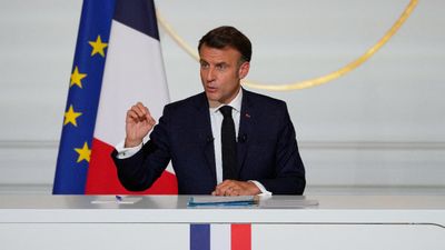 Macron: İsrail'in savunmasına katkı sağlayabiliriz