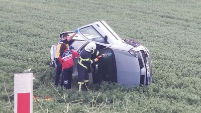 Çorum'da takla atan otomobil hurdaya döndü