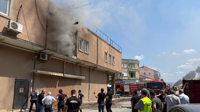 Sakarya'da sanayi sitesinde yangın