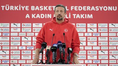 Hidayet Türkoğlu: İnşallah kadın basketbolunun yükseleceği bir yaz süreci olur