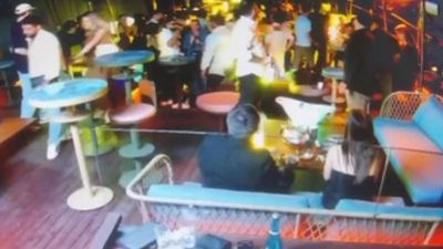 İstanbul'da şampanya açma kavgasında silahlar patladı