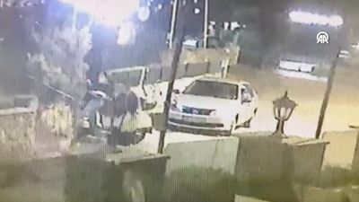 İstanbul'da gelen hesabı beğenmeyen müşteri mekan müdürünü ağır yaraladı