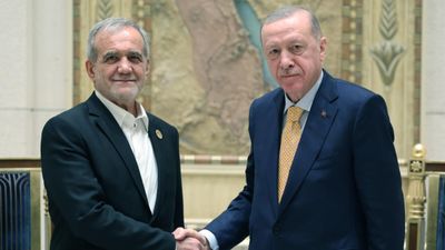Cumhurbaşkanı Erdoğan, Pezeşkiyan ile görüştü