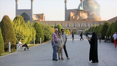 Rusya, İran ve İsrail'e tur satışlarını durdurdu