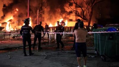 İran'dan İsrail'e: Tel Aviv'i boşaltın