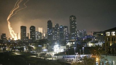 İngiltere'den vatandaşlarına İsrail'de bulunduklarını bildirmeleri tavsiyesi