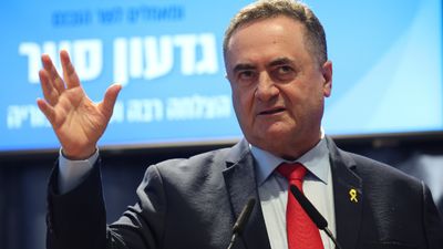 "Bugün Tahran'da çok önemli hedefleri vuracağız"